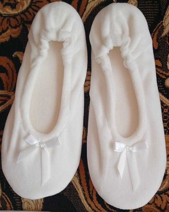 Baleriny damskie białe z kokardką roz. 37, nowe