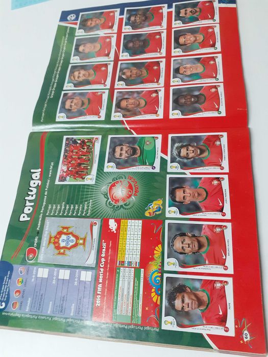 Caderneta cromos Brasil 2014