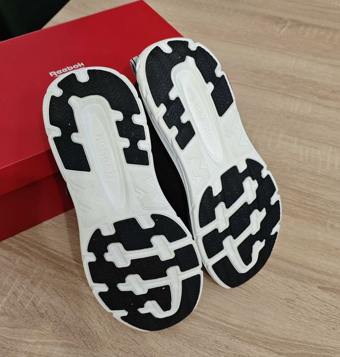 Buty męskie czarne REEBOK ROAD STRIDER rozm. 42