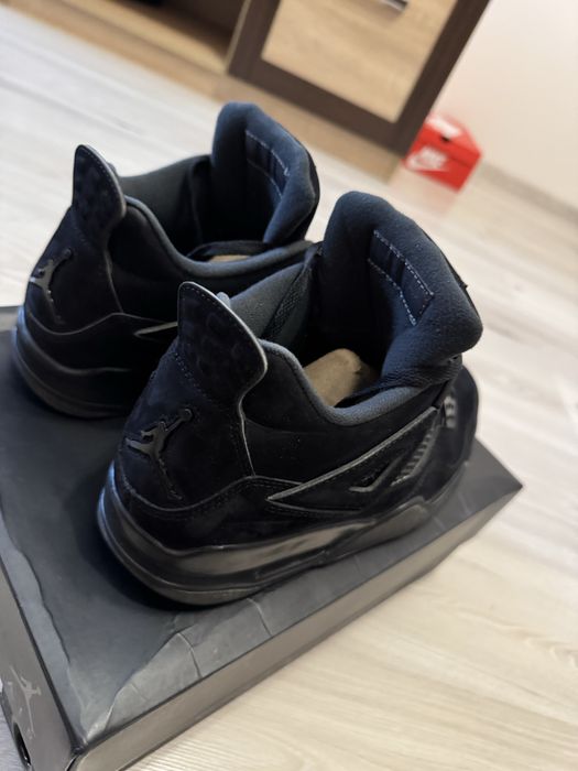 Air Jordan 4 Black Cat