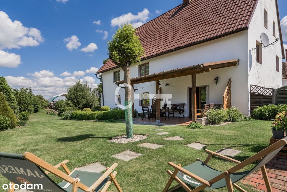 Dom z własną kuźnią i strumykiem | Sielski klimat