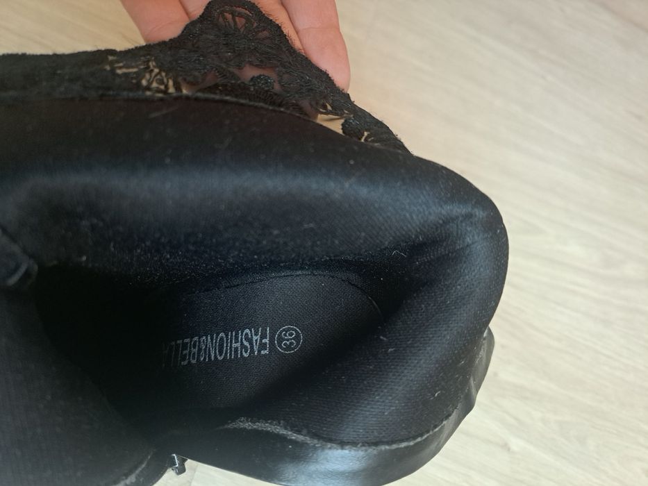 Botki z zamszu  róż 36