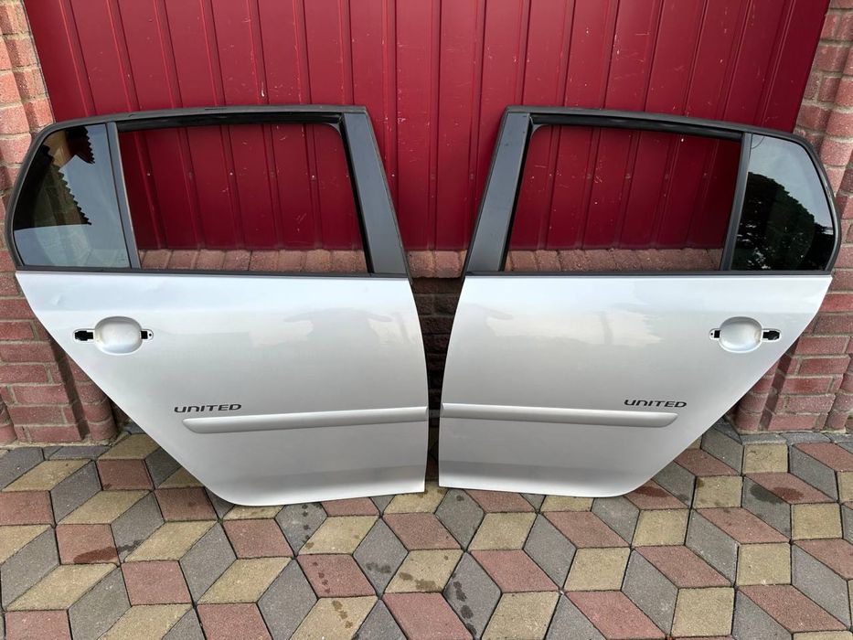 Двері Дверка VW Volkswagen Golf 5 Хачбек LA7W Рідна фарба