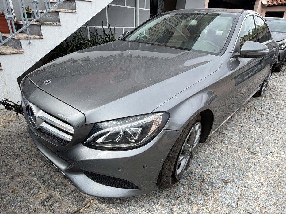 Mercedes c200 cdi avantgarde/ Nacional