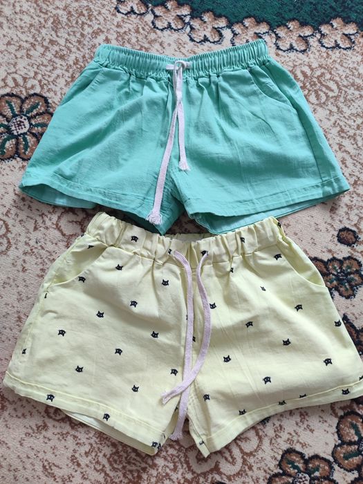Шорти на дівчинку