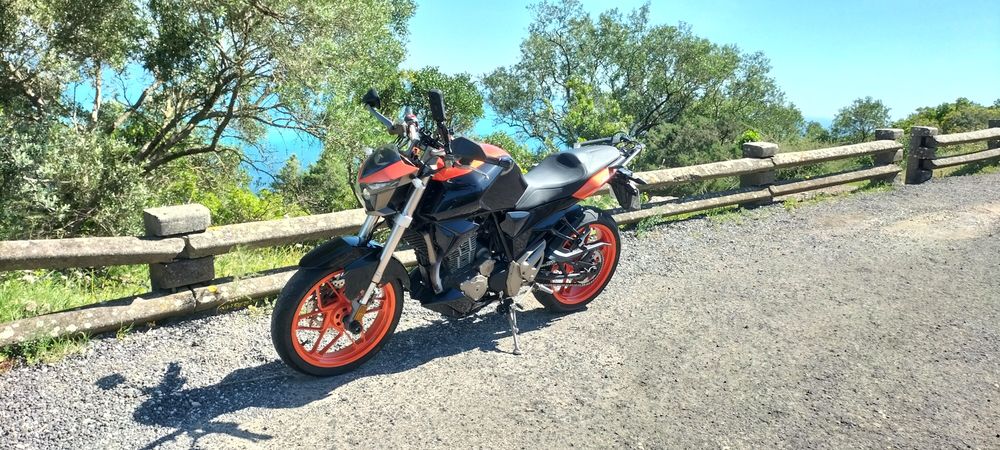 Zontes 250s pintura nova