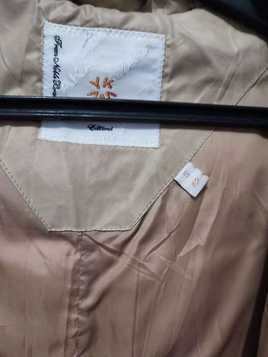 Зимняя женская пуховик