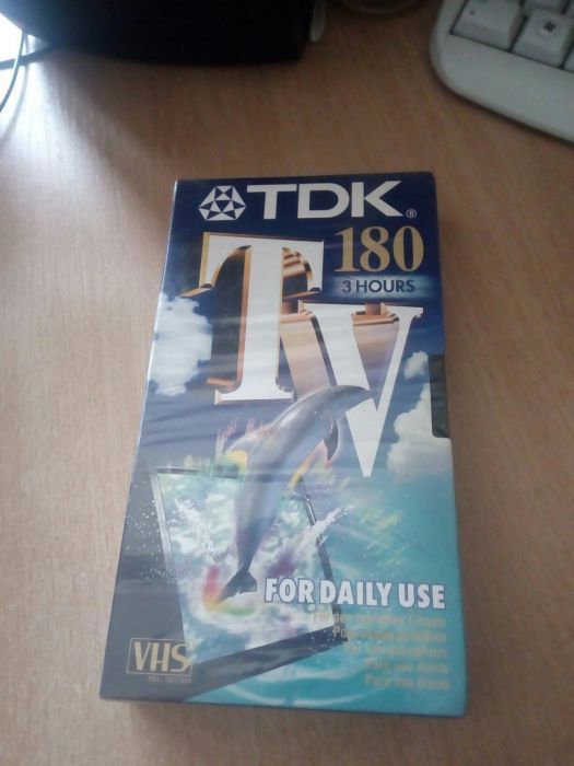 Видеокассета TDK 180 новая запечатанная
