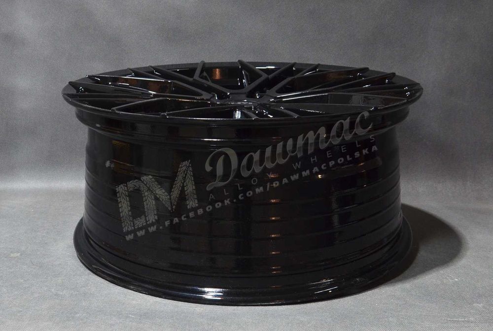 Felgi aluminiowe DM20 20" 8,5J ET35 5x108 Black