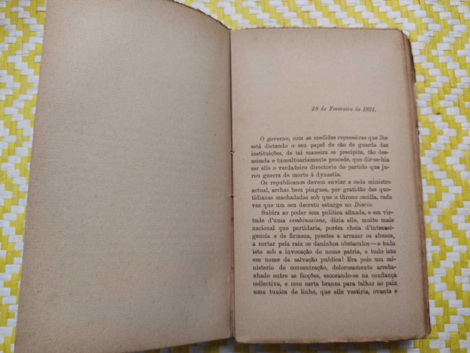 OS GATOS - 4º VOL.Fialho D’Almeida