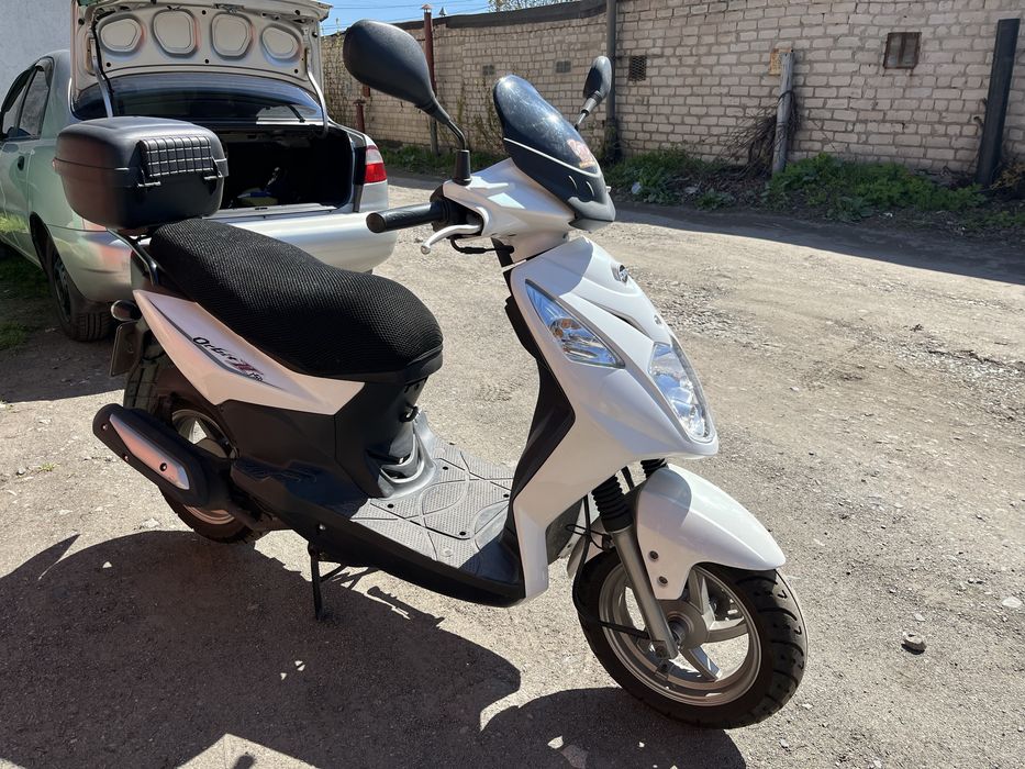 Скутер SYM Orbit 150