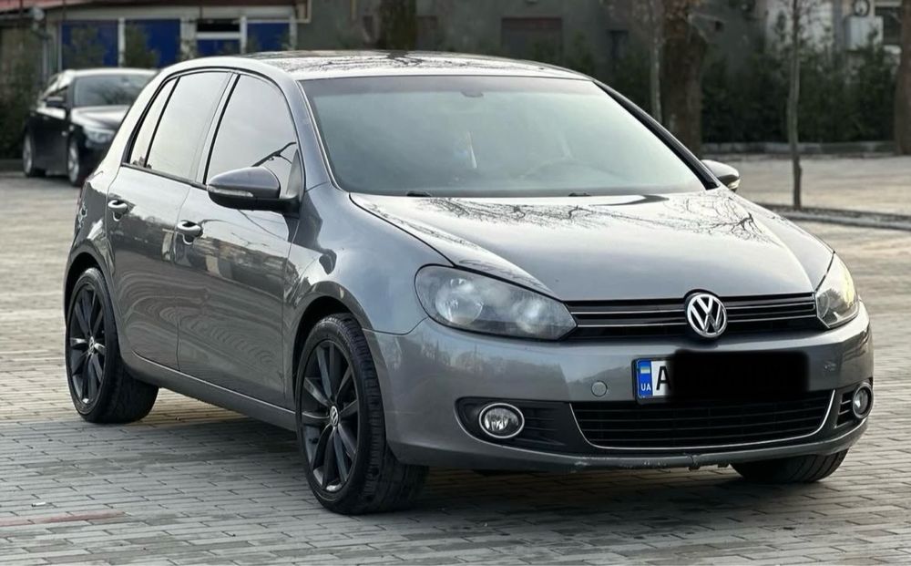 Volkswagen Golf GTI 2011