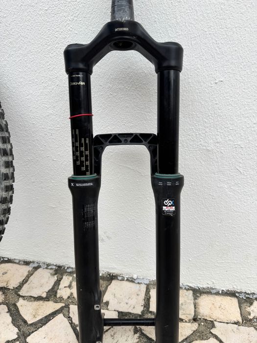 Vendo amortecedor RockShox DebonAir com jante e pneu Maxxis 27,5