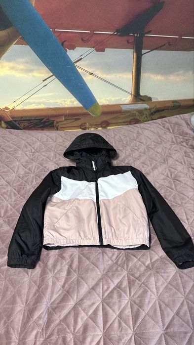 Куртка для дівчинки