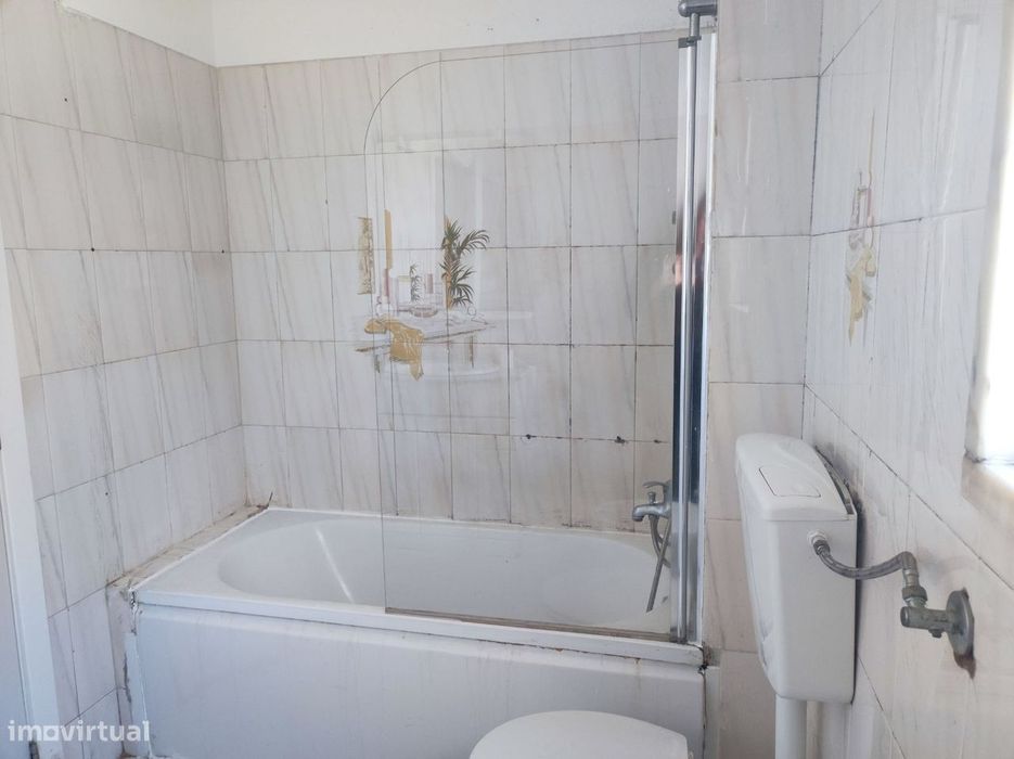 Apartamento T2- 85m Aguálva Sintra
