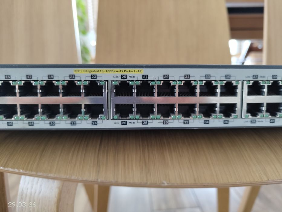 Switch HP zarządzalny 2620-48 PoE+