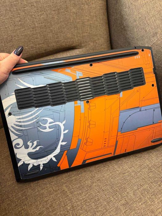Lenovo GTX1650\i5-10300h\8ram-ssd+hdd