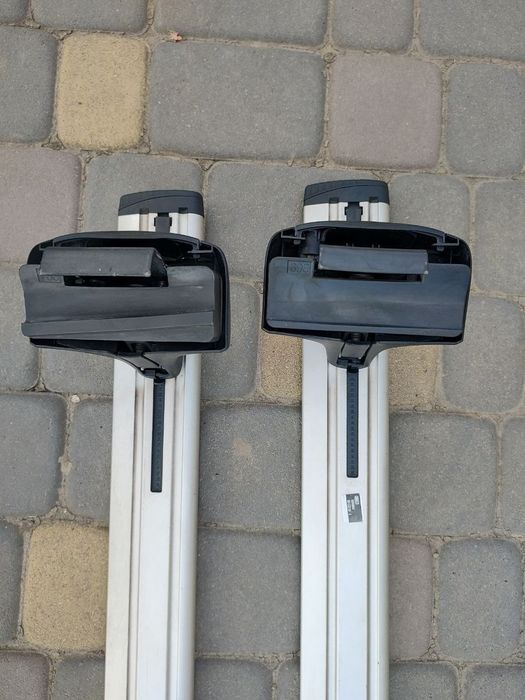 Багажник на інтегровані релінги Thule Edge Wingbar