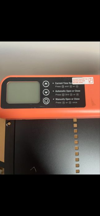 Nowe automatyczne drzwi do kurnika HanTang