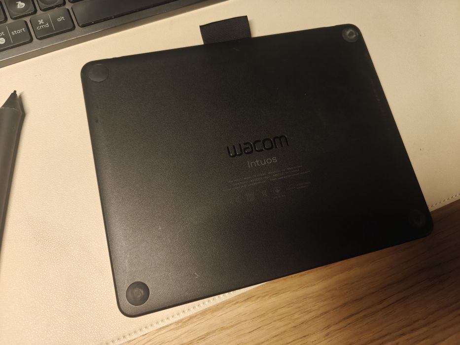 Tablet graficzny Wacom intuos s Bluetooth