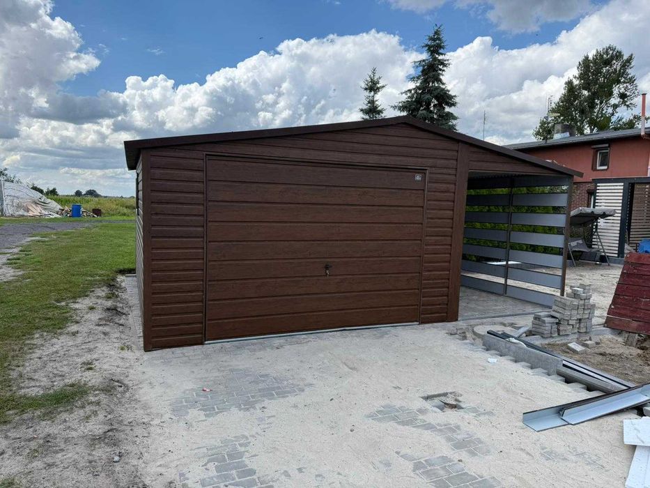 Garaż blaszany Ciemny Orzech 6×5 Dwuspadowy + Wiata Panelowa PREMIUM