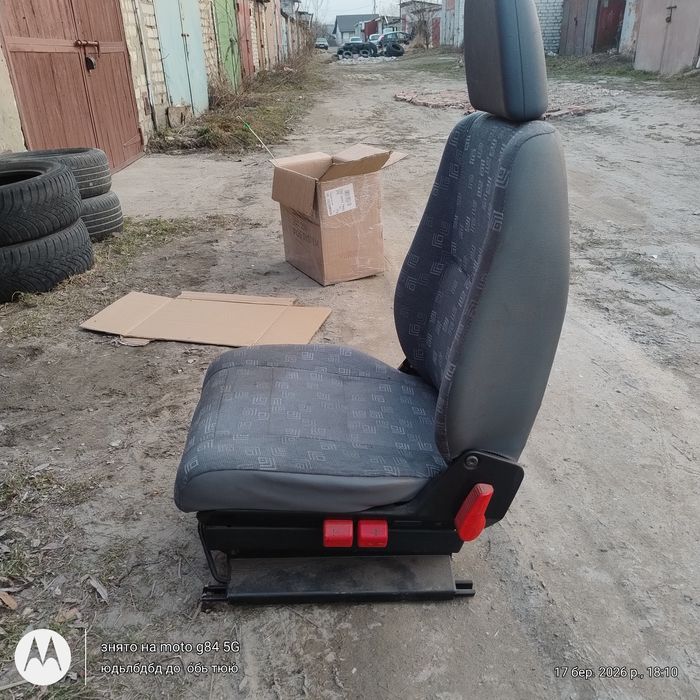 Сидіння Mercedes Sprinter 903 901 Мерседес спринтер коврик на пол