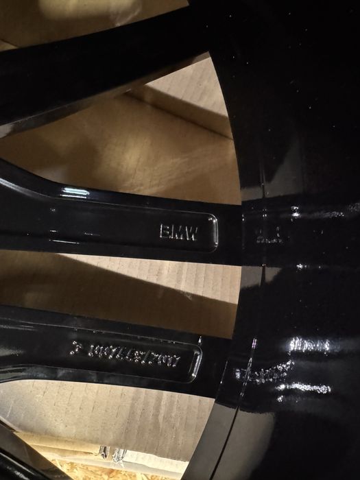 Нові Оригінальні ДИСКИ BMW X5 G05 R22 X6 G06 R22 M-paket 742m style .