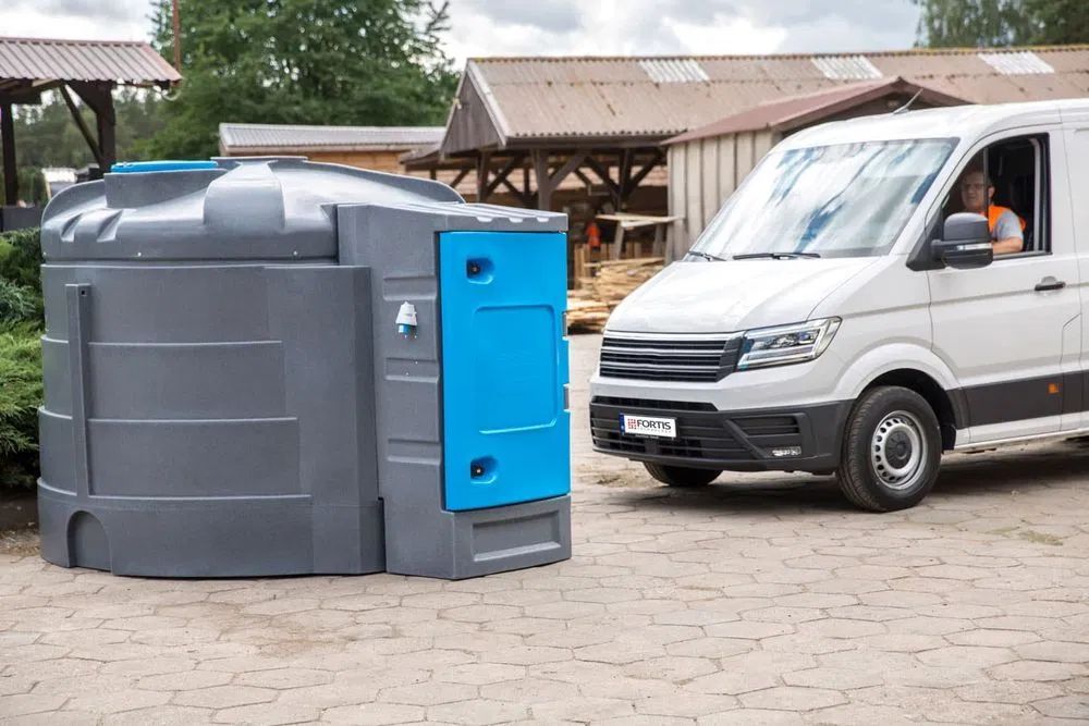Zbiornik stacjonarny mobilny AdBlue 100L 200L 400L 1000L 1500L 2500L 5000L