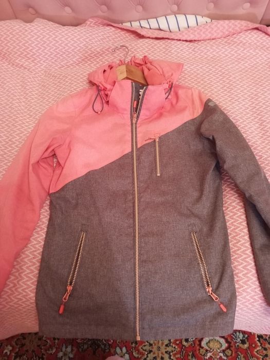 Куртка Cropp, терміново!