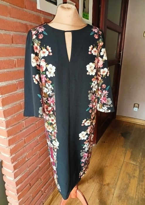 Max Mara kobieca sukienka oversize w kwiaty M
