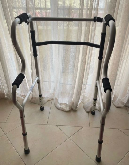 Andarilho em aluminio - Novo