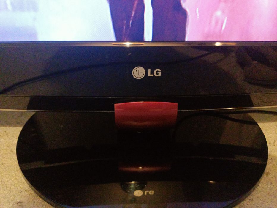 Telewizor LG, LCD, 32 cale