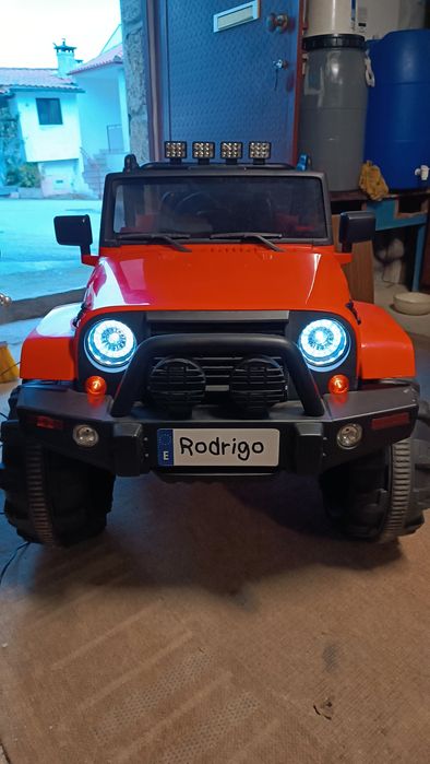 Jipe a bateria para crianças