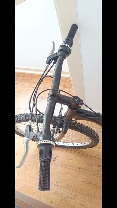 Bicicleta aro 26 como nova