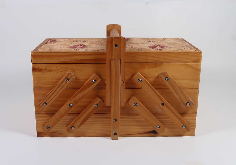 Caixa de costura Vintage (Ref. 5)