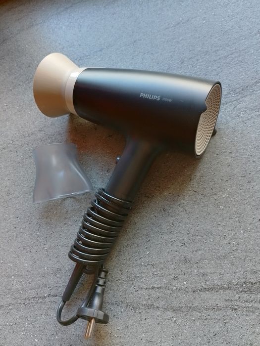 Suszarka Philips Seria 3000 BHD351/10 czarno-szary 2100W