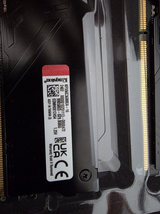 Bundle de respeito AM5 7800x3d+2x16 kingston fury rgb+b850 gigabyte ice WiFi 7