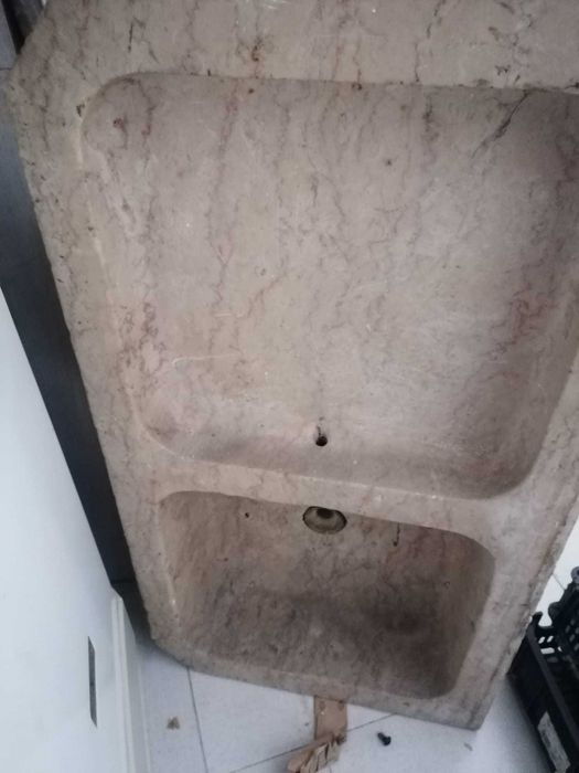 Lava-Loiças rústico em pedra Lioz e mármore - Vintage