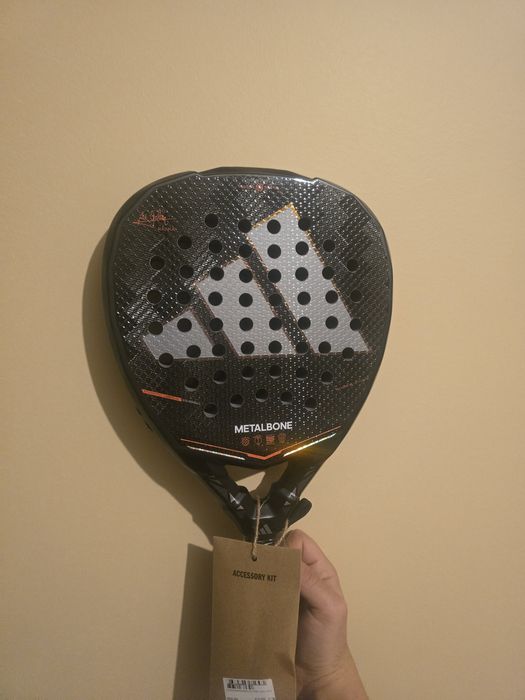 Raquete de padel adidas metalbone 2026