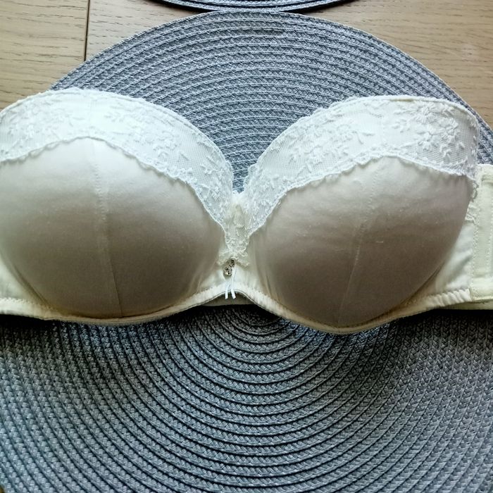 Biustonosz push up,bez ramiączek Intimissimi 75B