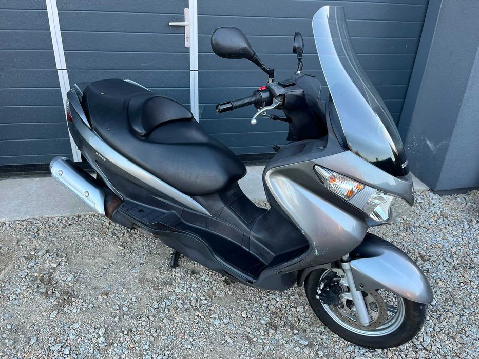 Suzuki UH 125 Burgman 07 rok
