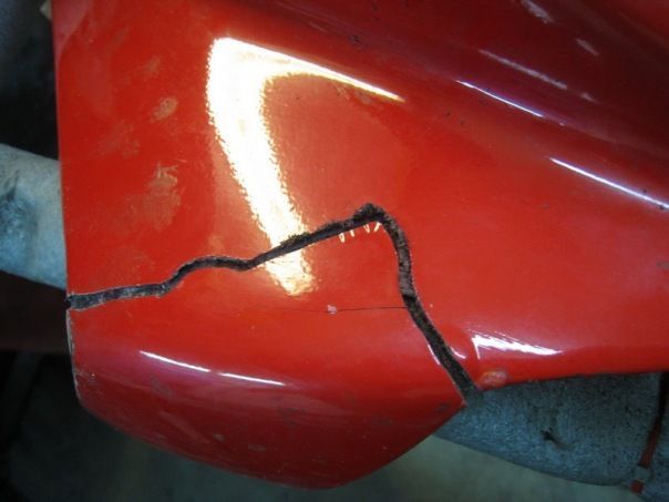 Ремонт пластмас, нарощування пластику, бампера.