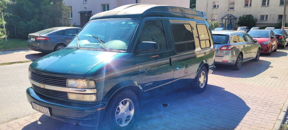 1997 CHEVROLET ASTRO 4.3 GAZ Salonka Zamiana