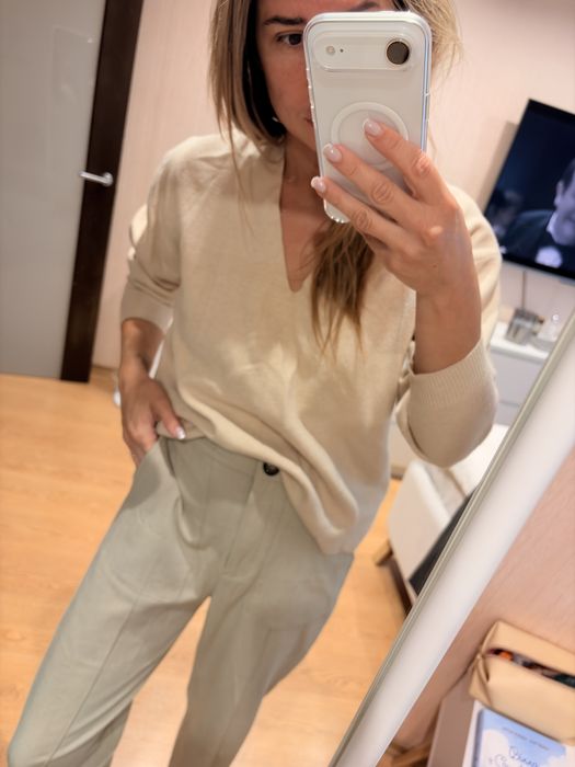 Светр mango розмір С , брюки zara  розмір С