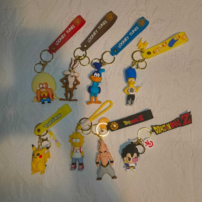 Porta-Chaves Dragon Ball, Simpsons, Looney Tunes