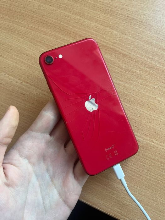 Apple Iphone SE 2020 64GB Red Bypass!