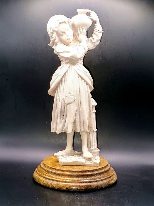 Figurka Giuseppe Armani