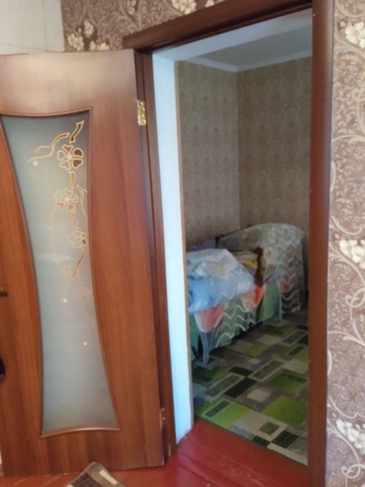 Продам двокімнатну квартиру