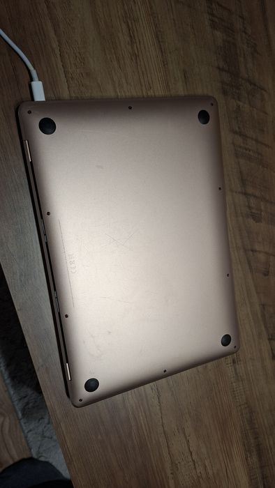 Macbook Air 2020 Intel 13 cali