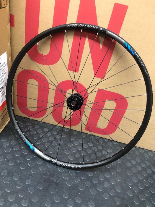 Nowe Koło przód Bontrager Mustang Elite TLR 29" 100x15